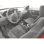 RENAULT MEGANE II BERLINA 5P RENAULT MEGANE II BERLINA 5P '2005 1.6 16V GRANATE 2002