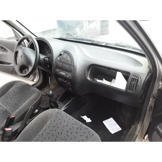 CITROEN SAXO '2001 1.4 PLATA