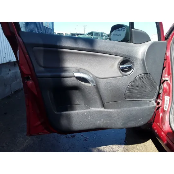 CITROEN C3 '2004 1.4 HDI ROJO