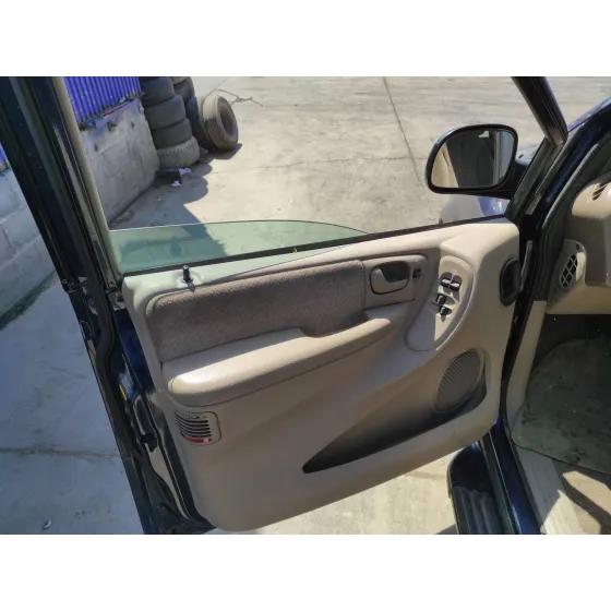CHRYSLER VOYAGER (RG) '2001 2.4 CAT
