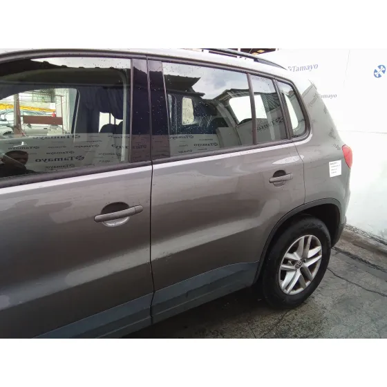 VOLKSWAGEN TIGUAN (5N1) '2009 2.0 TDI GRIS METALIZADO