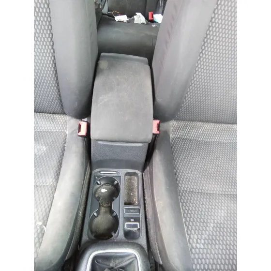 VOLKSWAGEN TIGUAN (5N1) '2009 2.0 TDI GRIS METALIZADO