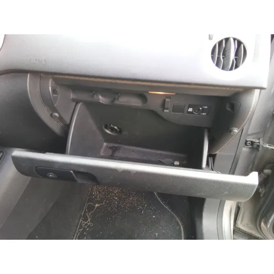 VOLKSWAGEN TIGUAN (5N1) '2009 2.0 TDI GRIS METALIZADO