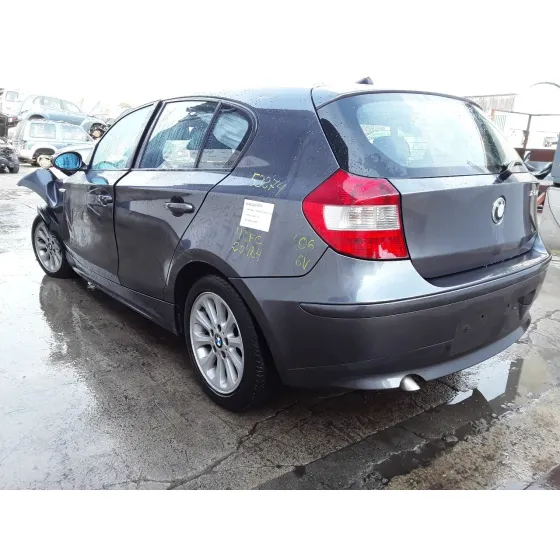 BMW SERIE 1 BERLINA (E81/E87) '2006 2.0 16V DIESEL GRIS