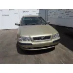 VOLVO S40 BERLINA VOLVO S40 BERLINA '2000 1.6 CAT CAVA 1995
