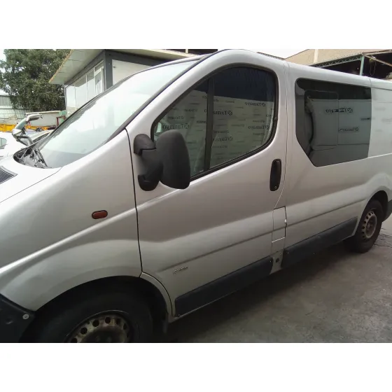 OPEL VIVARO '2004 1.9 CDTI CAT (F9Q-760 / L08) PLATA