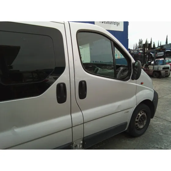 OPEL VIVARO '2004 1.9 CDTI CAT (F9Q-760 / L08) PLATA