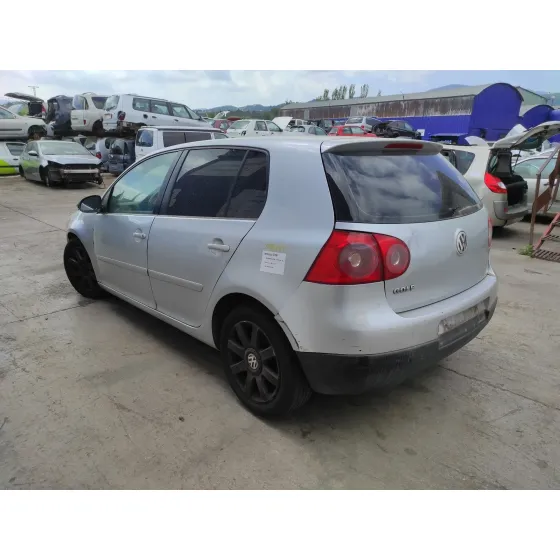 VOLKSWAGEN GOLF V BERLINA (1K1) '2004 1.9 TDI PLATA