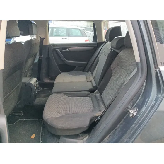 Volkswagen PASSAT B7 VARIANT (365) 2010