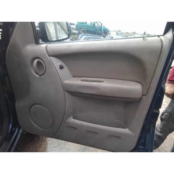 JEEP CHEROKEE (KJ) '2003 2.5 CRD CAT AZUL