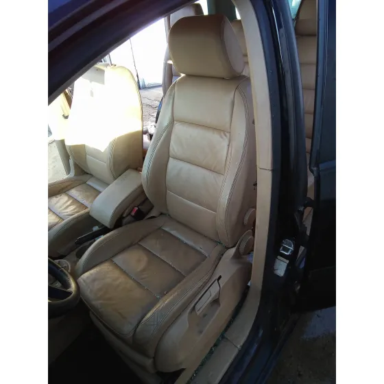 VOLKSWAGEN TOURAN (1T1) '2004 2.0 TDI NEGRO
