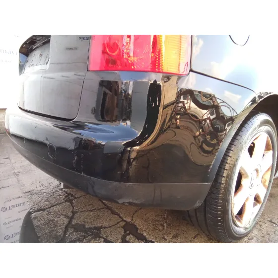 VOLKSWAGEN TOURAN (1T1) '2004 2.0 TDI NEGRO