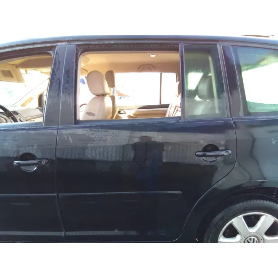 VOLKSWAGEN TOURAN (1T1) '2004 2.0 TDI NEGRO