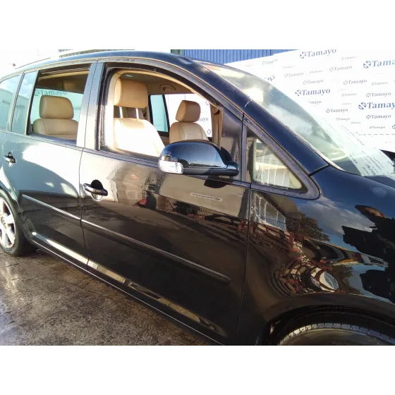 VOLKSWAGEN TOURAN (1T1) '2004 2.0 TDI NEGRO