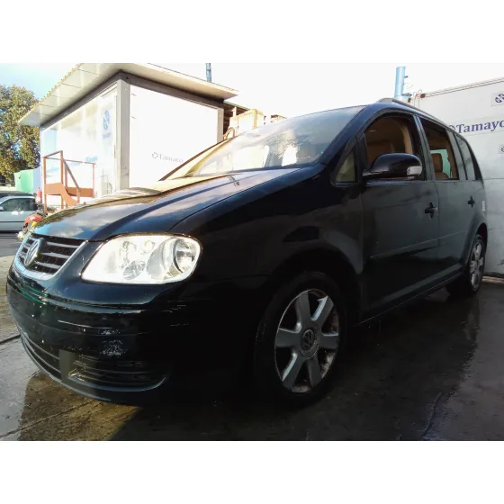 VOLKSWAGEN TOURAN (1T1) '2004 2.0 TDI NEGRO