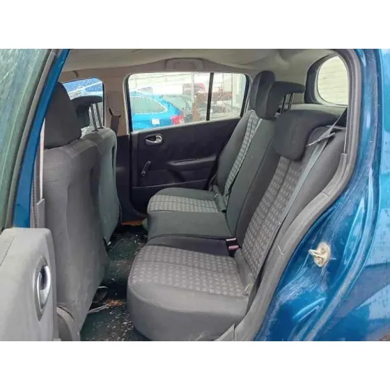RENAULT MEGANE II BERLINA 5P '2007 * AZUL
