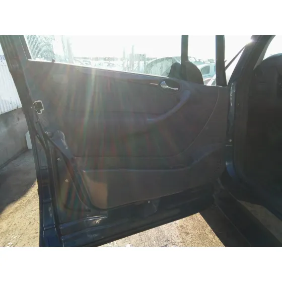 MERCEDES CLASE A (W168) '2003 1.7 CDI DIESEL CAT AZUL MARINO