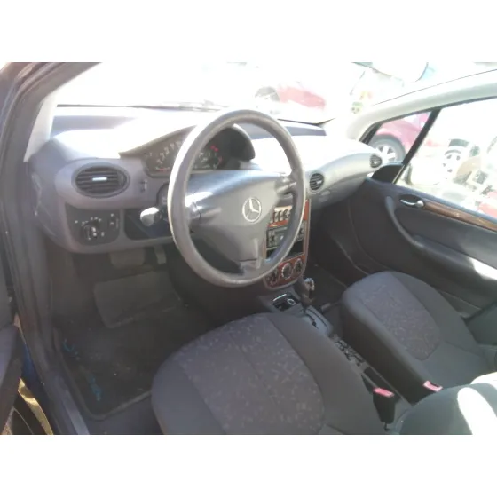 MERCEDES CLASE A (W168) '2003 1.7 CDI DIESEL CAT AZUL MARINO