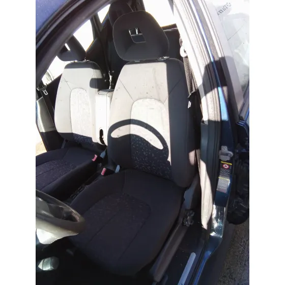 MERCEDES CLASE A (W168) '2003 1.7 CDI DIESEL CAT AZUL MARINO