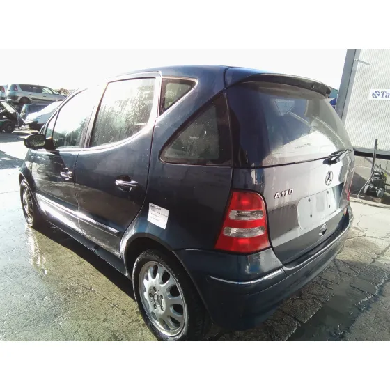 MERCEDES CLASE A (W168) '2003 1.7 CDI DIESEL CAT AZUL MARINO