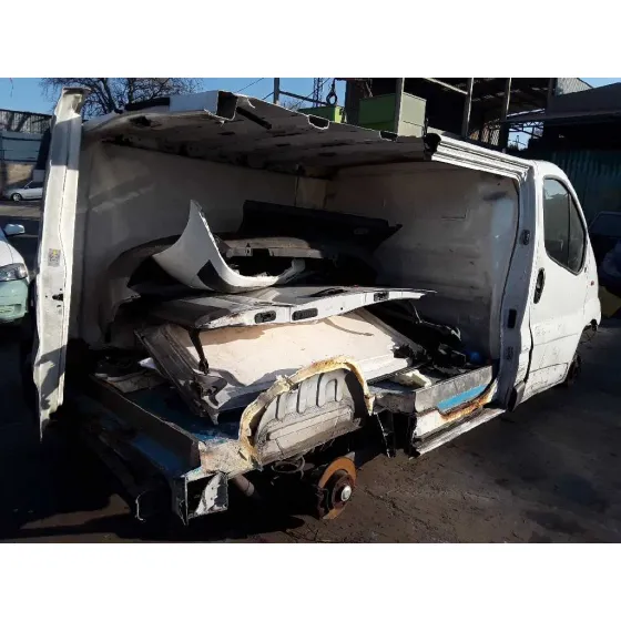 RENAULT TRAFIC (DESDE 5.89) '2002 1.9 DIESEL BLANCO