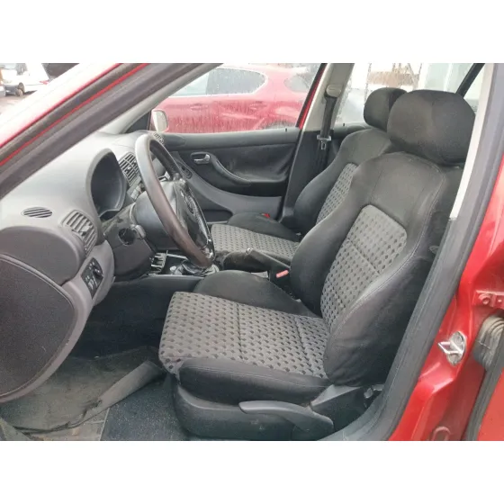Seat LEON (1M1) 2000