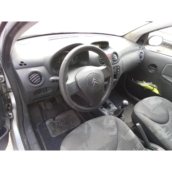 CITROEN C2 '2004 1.1 PLATA