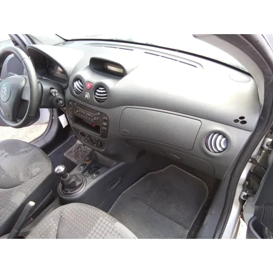 CITROEN C2 '2004 1.1 PLATA