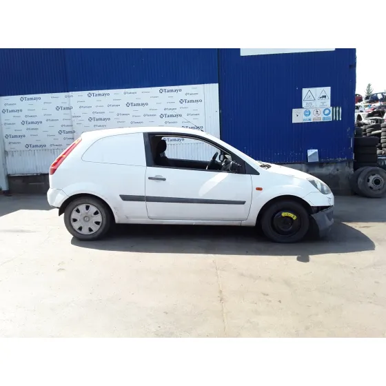 FORD FIESTA (CBK) '2006 VAN BLANCO