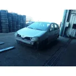 NISSAN ALMERA TINO (V10M) NISSAN ALMERA TINO (V10M) '2000 2.2 16V TURBODIESEL CAT PLATA 2000