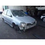 NISSAN ALMERA TINO (V10M) NISSAN ALMERA TINO (V10M) '2000 2.2 16V TURBODIESEL CAT PLATA 2000