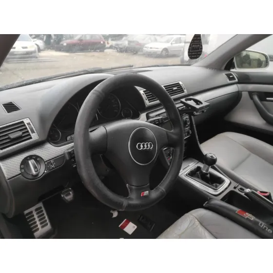 AUDI A4 AVANT (8E) '2006 2.5 TDI QUATTRO SPORT EDITION (132KW) NEGRO
