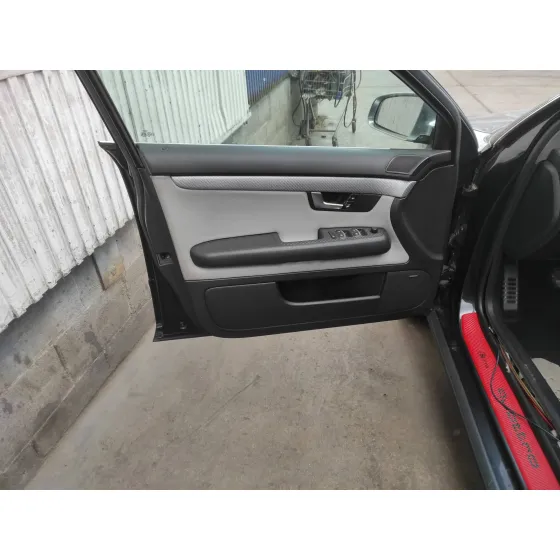 AUDI A4 AVANT (8E) '2006 2.5 TDI QUATTRO SPORT EDITION (132KW) NEGRO