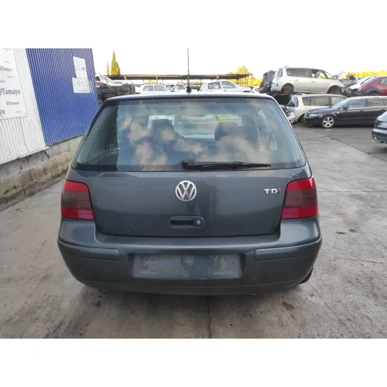VOLKSWAGEN GOLF IV BERLINA (1J1) '2003 * GRIS