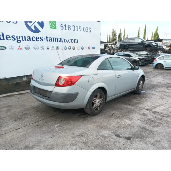 Renault MEGANE II COUPE-CABRIOLET (EM0/1_) 2003
