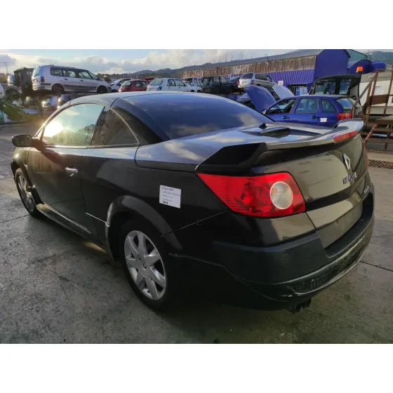 RENAULT MEGANE II COUPE/CABRIO '2006 2.0 NEGRO