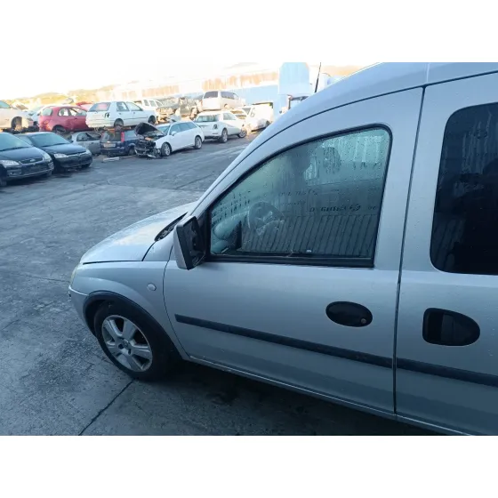OPEL COMBO (CORSA C) '2004 1.7 16V DTI CAT (Y 17 DT / LR6) PLATA