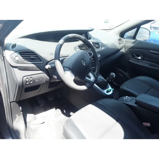 RENAULT SCENIC III '2011 * MARRON