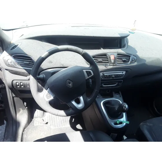 RENAULT SCENIC III '2011 * MARRON