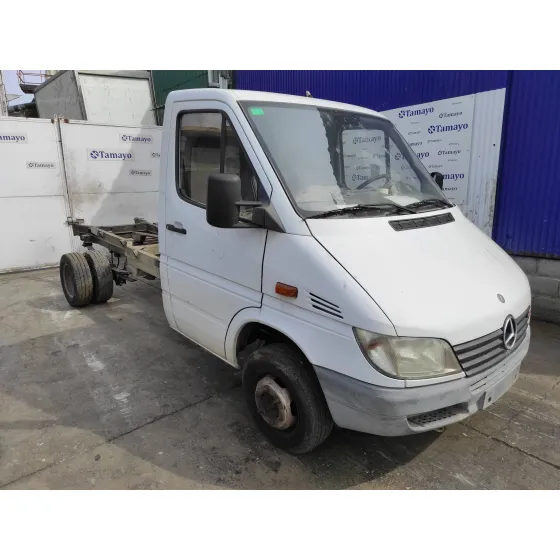 MERCEDES SPRINTER CHASIS-CABINA '2002 411CDI BLANCO
