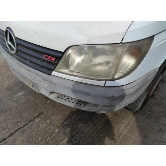 MERCEDES SPRINTER CHASIS-CABINA '2002 411CDI BLANCO
