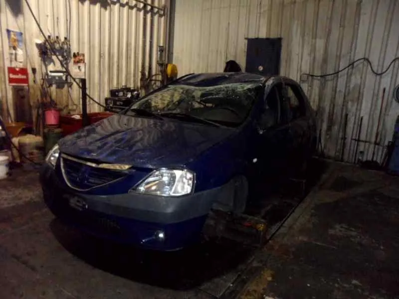 DACIA LOGAN '2007 1.4 CAT AZUL