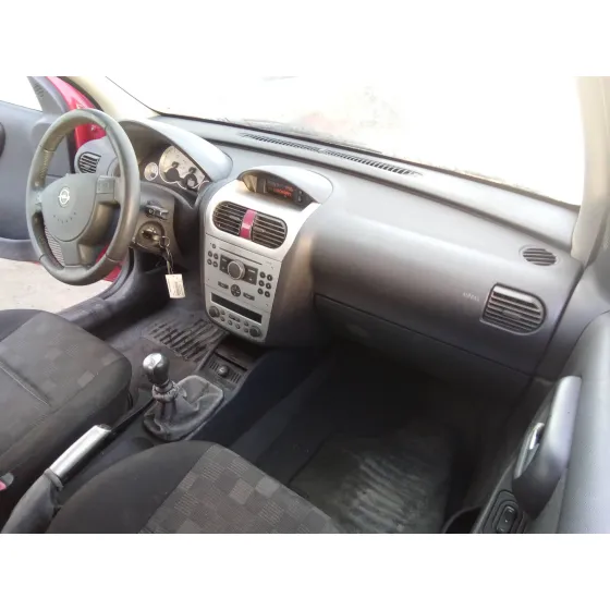 OPEL CORSA C '2005 1.7 16V CDTI ROJO
