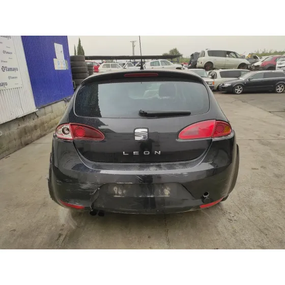 SEAT LEON (1P1) '2006 2.0 TDI NEGRO
