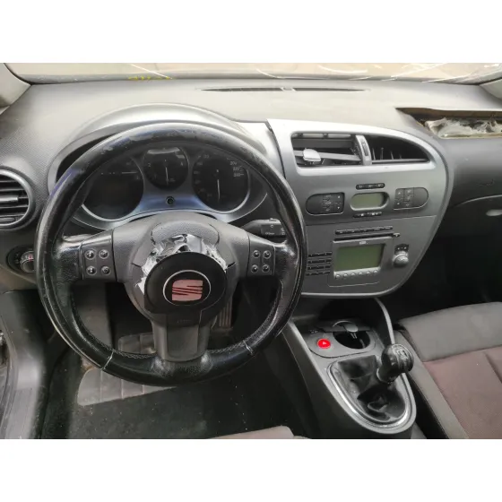 SEAT LEON (1P1) '2006 2.0 TDI NEGRO