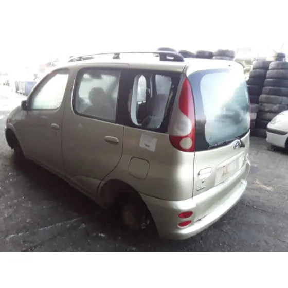 TOYOTA YARIS VERSO (NCP2/NLP2) 2001 1.3 16V CAT CREMA