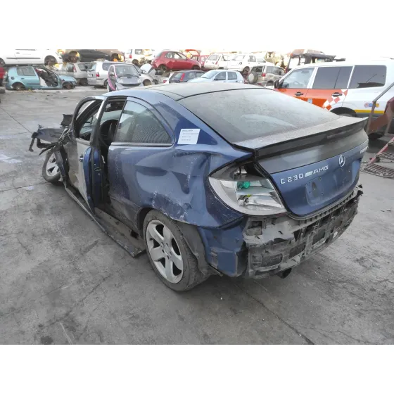 MERCEDES CLASE C (W203) SPORTCOUPE '2004 2.3 COMPRESOR CAT AZUL MARINO