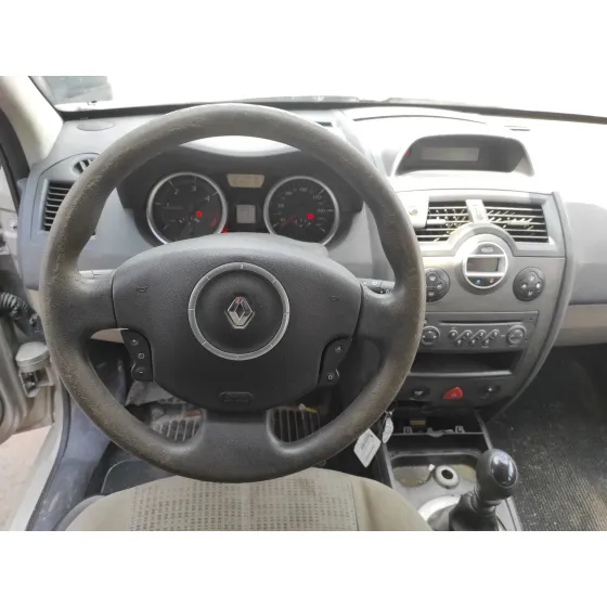 RENAULT MEGANE II BERLINA 5P '2006 1.5 DCI DIESEL CAVA