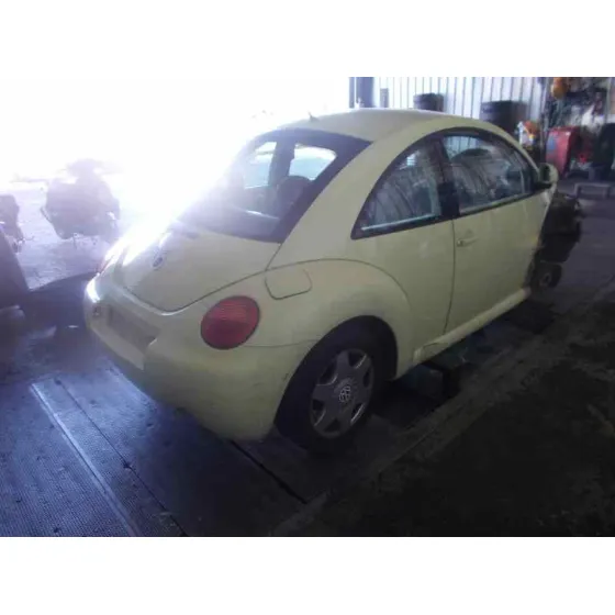 VOLKSWAGEN NEW BEETLE (9C1/1C1) '2000 1.8 20V TURBO PISTACHO
