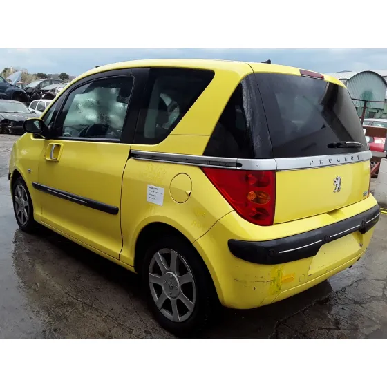 PEUGEOT 1007 '2006 1.6 16V CAT AMARILLO